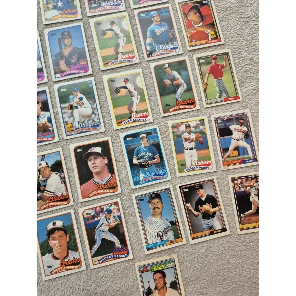 1989 Topps Baseball Card Lot 31 Cards Mark McLemore Billy Ripken Galarraga MLB